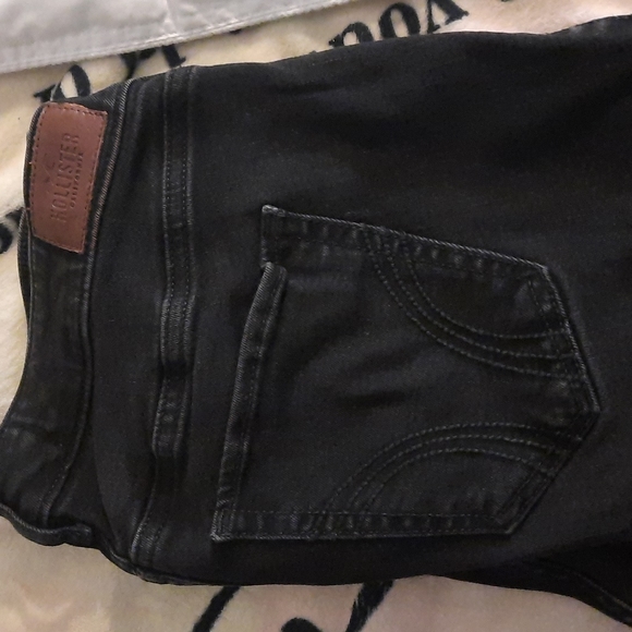 Hollister jeans - Picture 2 of 5